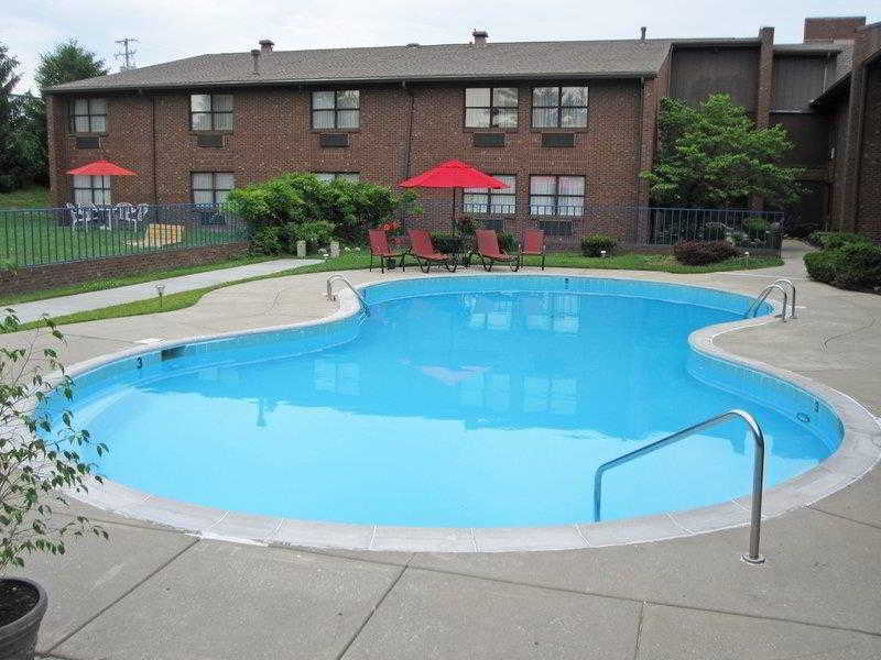 Best Western Shelbyville Lodge Bagian luar foto